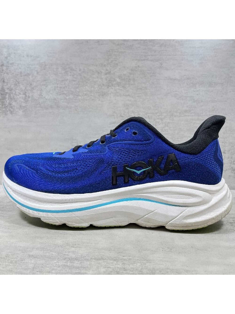 Hoka One One Clifton 10 Running Shoes - Men's Size 12 - Blue
